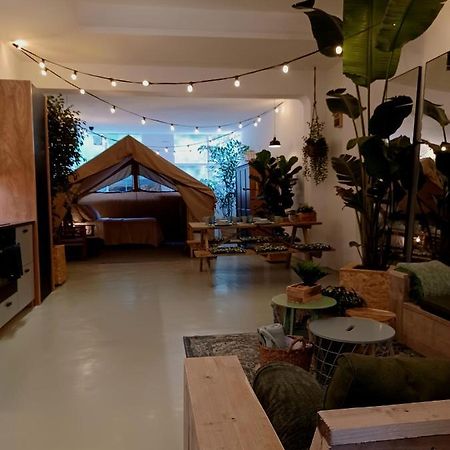 شقة لاهاي  في 75M2 Indoor Glamping Scheveningen المظهر الخارجي الصورة