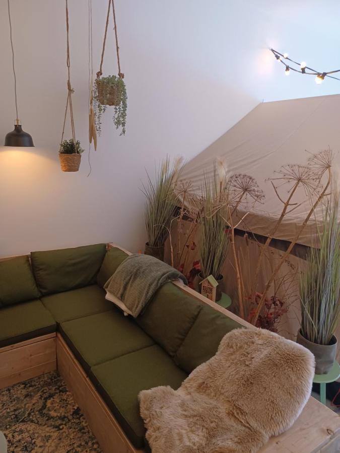 شقة لاهاي  في 75M2 Indoor Glamping Scheveningen المظهر الخارجي الصورة