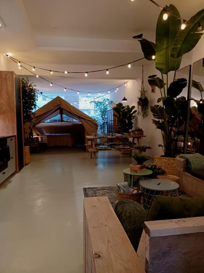 شقة لاهاي  في 75M2 Indoor Glamping Scheveningen المظهر الخارجي الصورة